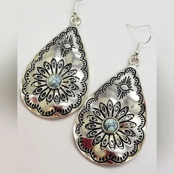 Bohemian Silver  Teardrop Earrings - Picture 2 of 4
